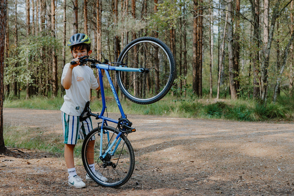 H24 24" Kids' Bike Blue