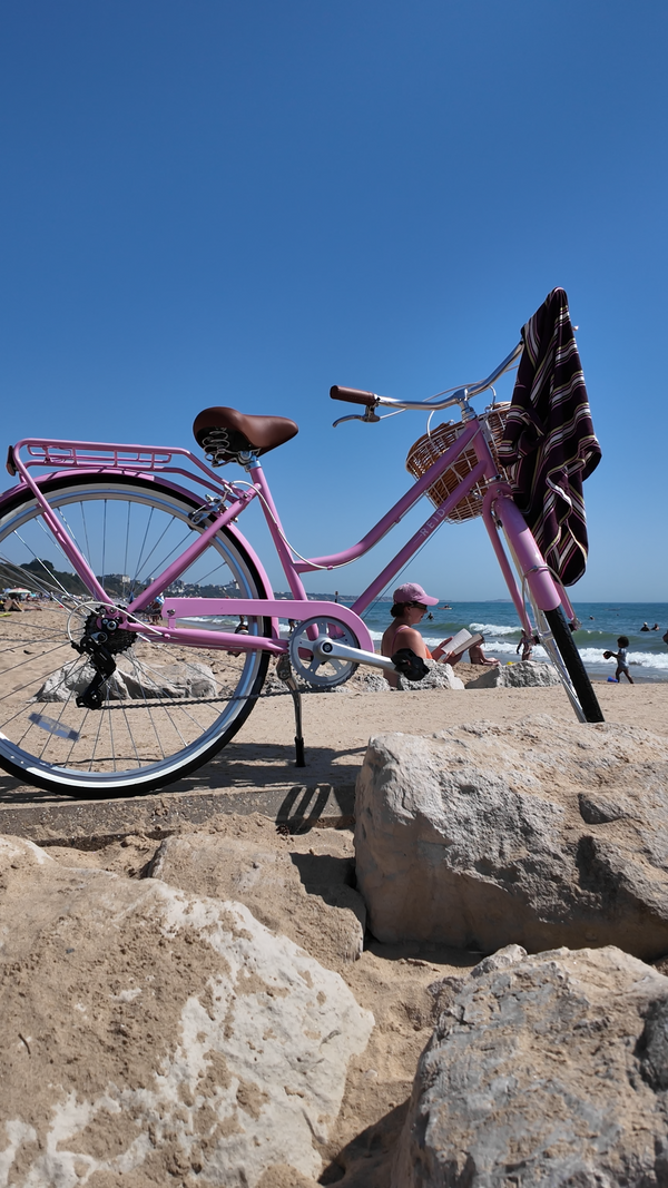 Ladies Classic Vintage Bike Pink