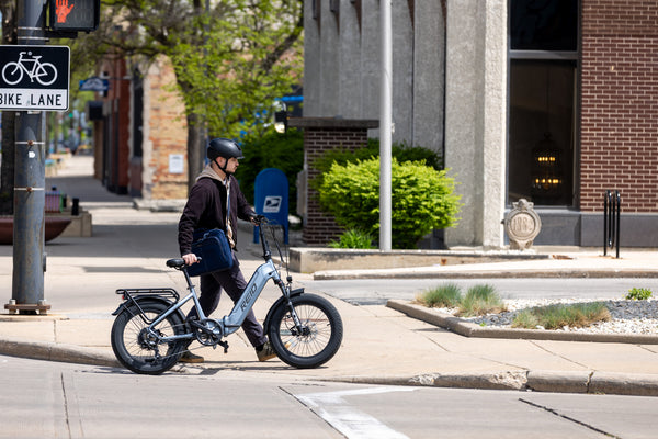 eMetro+ MY26 eBike Grey