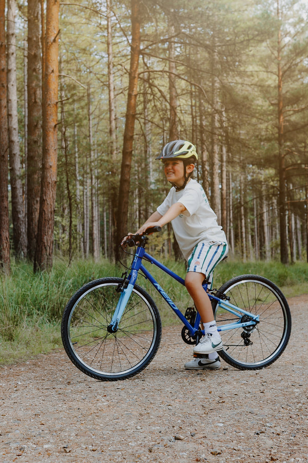 H24 24" Kids' Bike Blue